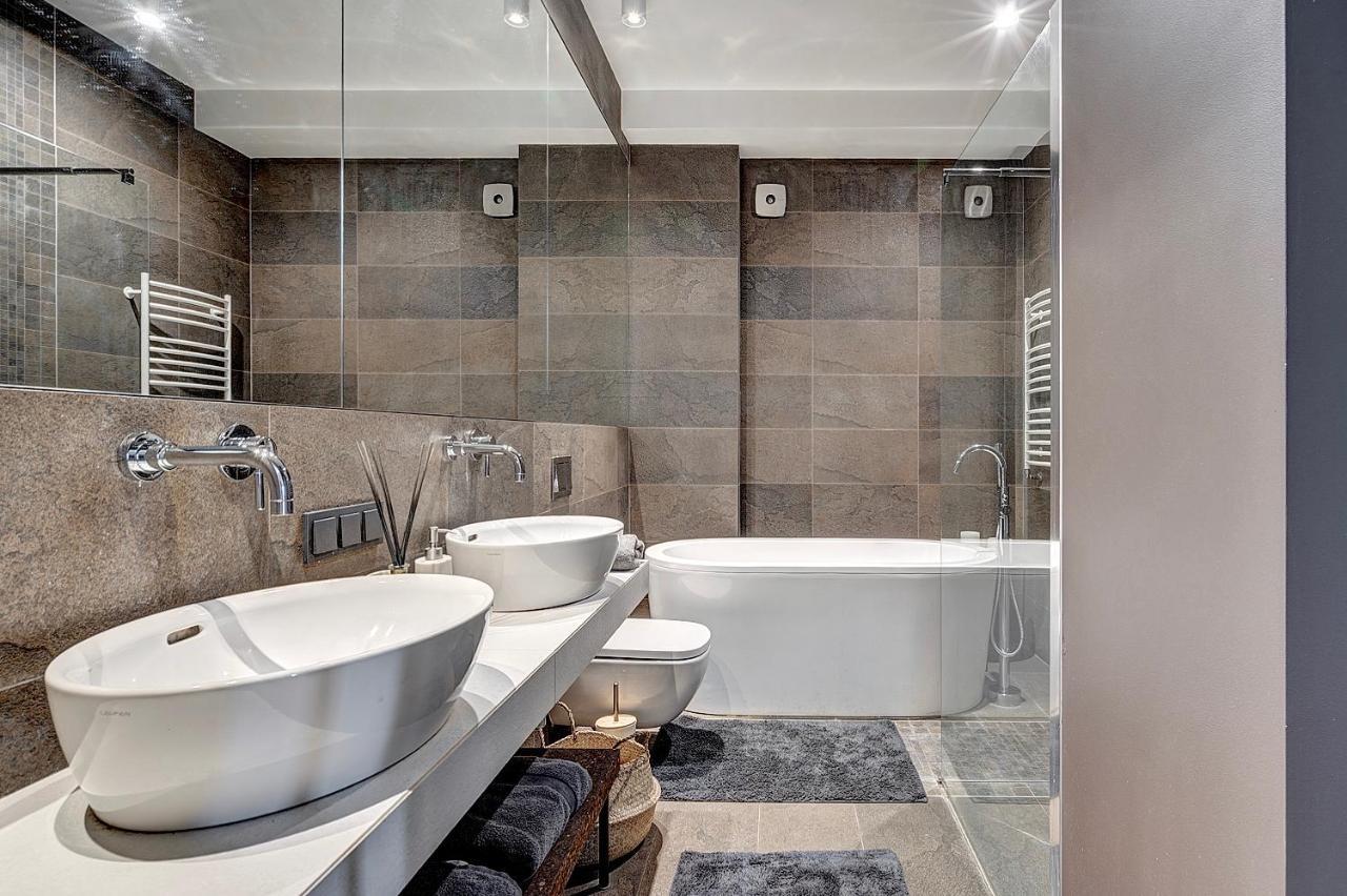 Vilnius Apartments & Suites - Gedimino Avenue Dış mekan fotoğraf